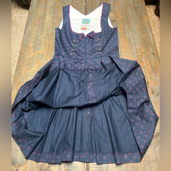 German Austrian Oktoberfest Vintage Dress - 38 / 8 - Picture 5 of 10